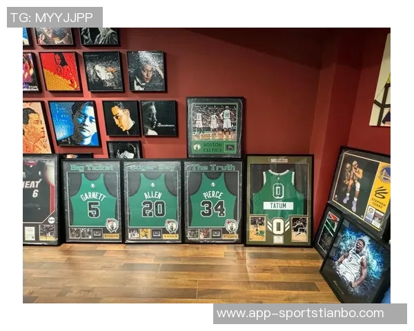 老哥你又胖了美记与绿军传奇安东尼沃克合影引发热议 老哥你又胖了美记与绿军传奇安东尼沃克合影引发热议