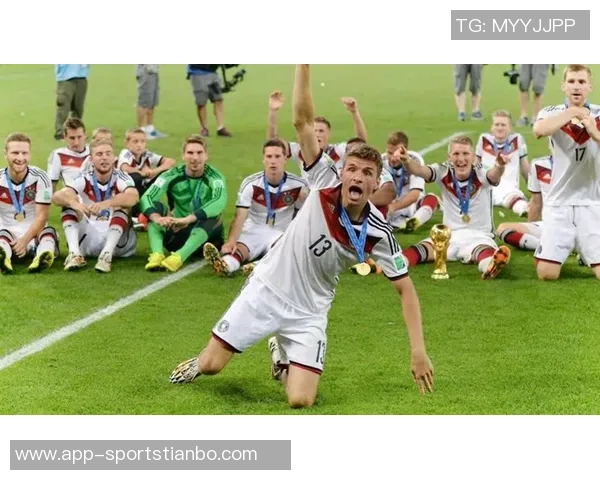 温哥华白浪确认续约穆勒明年继续征战MLS赛场 温哥华白浪确认续约穆勒明年继续征战MLS赛场